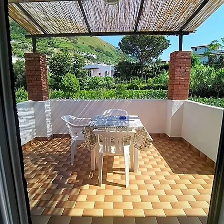 Olivia - Nel Con Piscine E Vista Mare Aparthotel