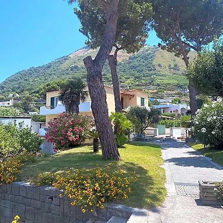 Olivia - Nel Con Piscine E Vista Mare Aparthotel